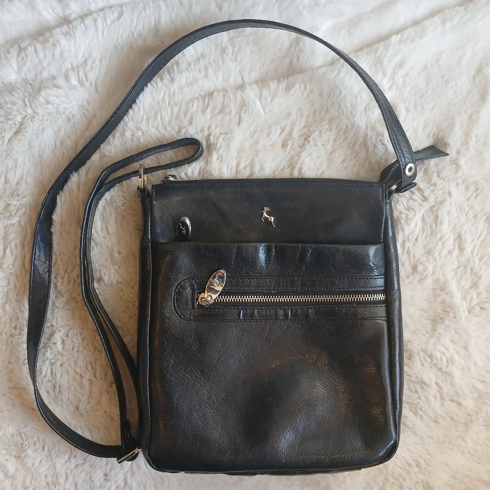 Ashwood Genuine Leather Crossbody Bag - Picture 14 of 14